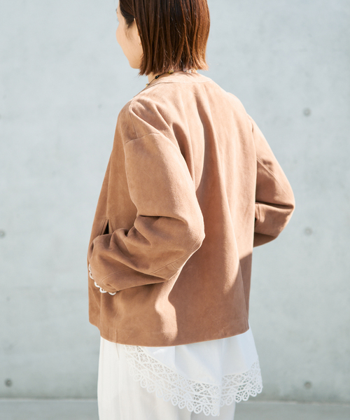 IENA（イエナ）の「ラムスエードブルゾン（ライダースジャケット・レディース・ウッド/ベージュ・FREE）」の18枚目の写真