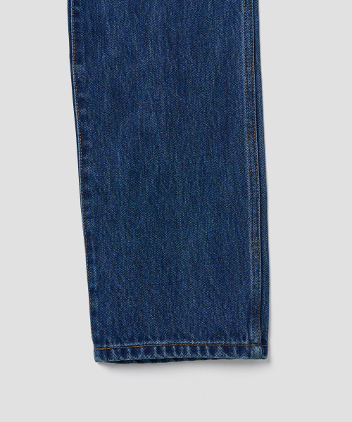 TTUDEMENT(トュードメント)の「SLIM STRAIGHT DENIM PANTS_BLUE(デニムパンツ・レディース・その他・S/M/L)」の6枚目の写真