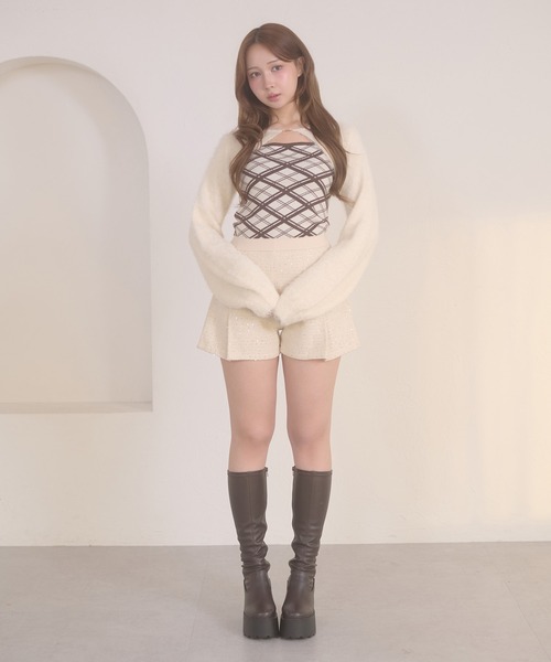 Ambre Neige(アンブルネージュ)の「sequins culottes short pants / スパンコールキュロットショートパンツ(その他パンツ・レディース・ブラック/アイボリー・FREE)」の15枚目の写真