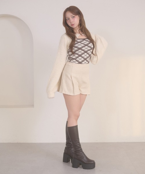 Ambre Neige(アンブルネージュ)の「sequins culottes short pants / スパンコールキュロットショートパンツ(その他パンツ・レディース・ブラック/アイボリー・FREE)」の16枚目の写真