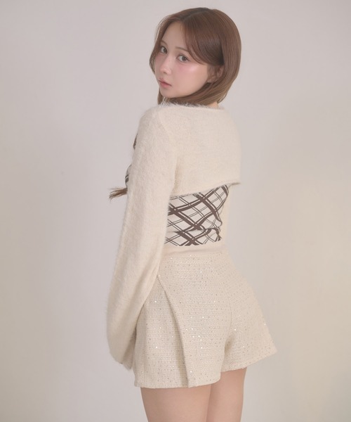 Ambre Neige(アンブルネージュ)の「sequins culottes short pants / スパンコールキュロットショートパンツ(その他パンツ・レディース・ブラック/アイボリー・FREE)」の12枚目の写真