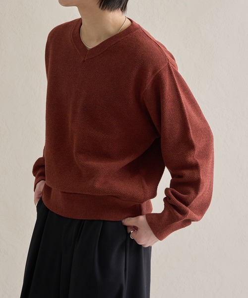 epnok（エプノック）の「メランジVネックルーズニット（ニット/セーター・メンズ・グレー/チャコールグレー/テラコッタ・SMALL/MEDIUM/LARGE）」の18枚目の写真