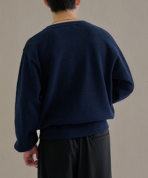 epnok(エプノック)の「メランジVネックルーズニット(ニット/セーター・メンズ・グレー/チャコールグレー/テラコッタ/ネイビー/ブラウン・SMALL/MEDIUM/LARGE)」の8枚目の写真