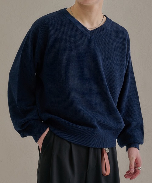 epnok(エプノック)の「メランジVネックルーズニット(ニット/セーター・メンズ・グレー/チャコールグレー/テラコッタ/ネイビー/ブラウン・SMALL/MEDIUM/LARGE)」の10枚目の写真