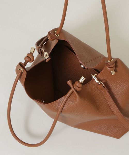 NANO universe（ナノユニバース）の「ノットハンドルビッグトート（トートバッグ・レディース・ブラウン/アイボリー・F）」の16枚目の写真