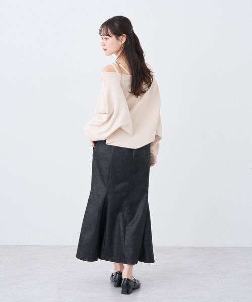 earth music&ecology(アースミュージックアンドエコロジー)の「【毛玉防止/洗える】SET2点クロスニット+キャミソール(ニット/セーター・レディース・ブラック/ピンク/イエロー/アイボリー・FREE)」の22枚目の写真