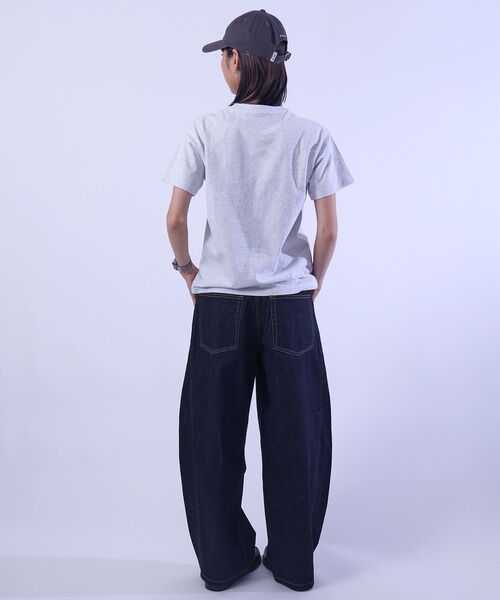 FFEIN(フェイン)の「【FFEIN(フェイン)】手書きメッセージショート丈Tシャツ / Tシャツ クルーネック 半袖 プリント 【短丈】(Tシャツ/カットソー・メンズ・ブラック/アッシュグレー/ネイビー/ホワイト/モカ・LARGE/MEDIUM/SMALL)」の21枚目の写真