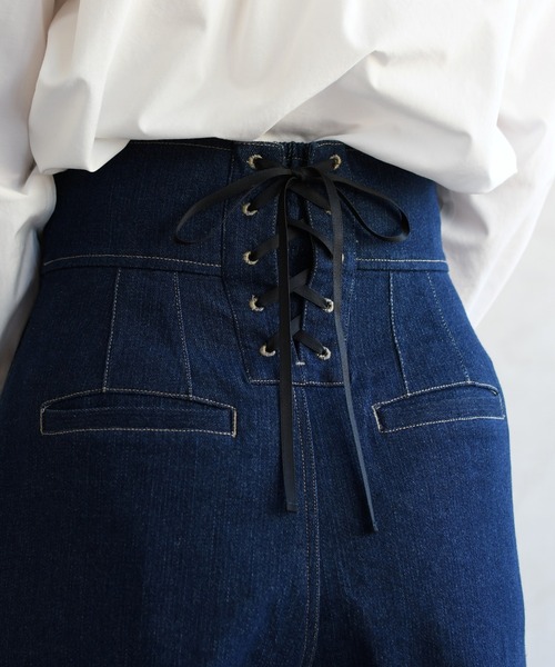 31 Sons de mode（トランテアン　ソン　ドゥ　モード）の「2026春夏新作 レースアップデニムワイドパンツ（デニムパンツ・レディース・ブルー/インディゴブルー・S/M）」の18枚目の写真