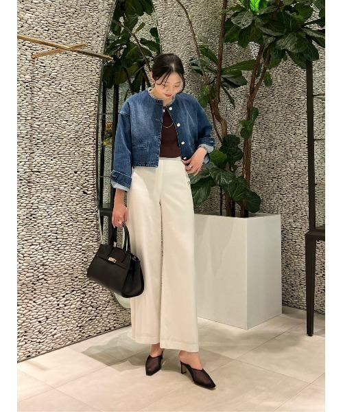 allureville（アルアバイル）の「デニムノーカラージャケット（ノーカラージャケット・レディース・インディゴブルー・2/1）」の17枚目の写真