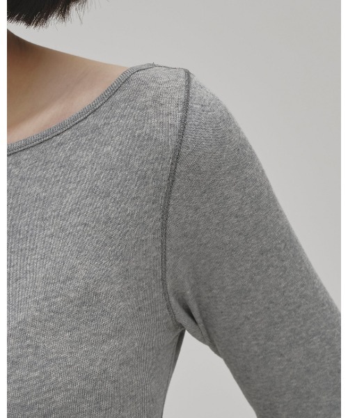 TODAYFUL(トゥデイフル)の「Soft Fraise Tops(Tシャツ/カットソー・レディース・スミクロ/グレー/アイボリー・FREE)」の10枚目の写真