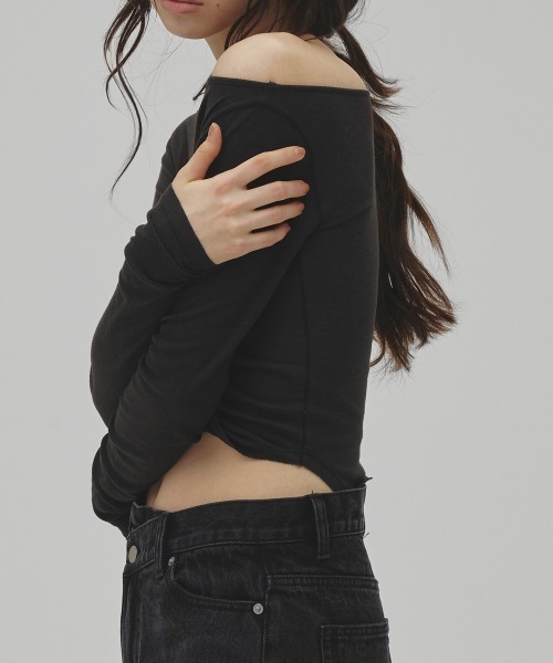 TODAYFUL(トゥデイフル)の「Soft Fraise Tops(Tシャツ/カットソー・レディース・スミクロ/グレー/アイボリー・FREE)」の18枚目の写真