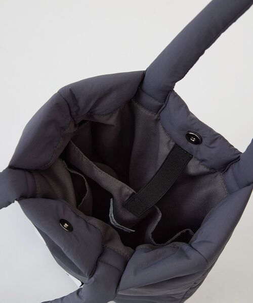 AMERICAN HOLIC(アメリカンホリック)の「パテッドホリホリトートバッグ(トートバッグ・レディース・チャコールグレー/ピンク/イエロー/ベージュ/シルバー/ブルー・FREE)」の13枚目の写真