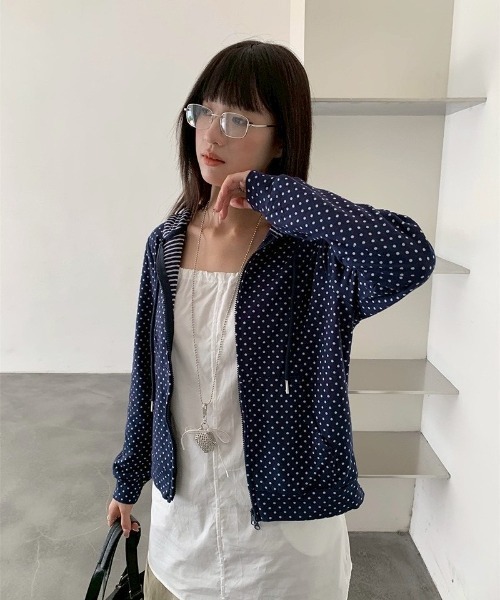 almo(アルモ)の「【LAMPOON】ドットジップパーカー(パーカー・レディース・ネイビー・LARGE/MEDIUM/SMALL)」の3枚目の写真