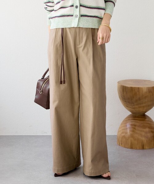 RIVE DROITE（リヴドロワ）の「予約【トレンド感抜群】タックバギーチノ（チノパンツ・レディース・ベージュ/オフホワイト・36/38）」の2枚目の写真