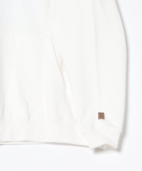 Right-on(ライトオン)の「【Philip Lumbang】カリフォルニアグラフィック プリントスウェットパーカー (ストリートコーデ / 大人カジュアル / ミッドウェイト)(パーカー・メンズ・ブラウン/ホワイト/サックスブルー・M/L/XL)」の5枚目の写真