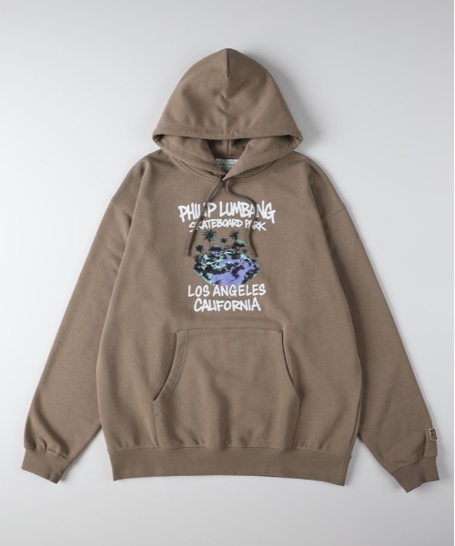 Right-on（ライトオン）の「Other(ソノタ)「Ｐｈｉｌｉｐ　Ｌｕｍｂａｎｇ」プリントスウェットパーカー（パーカー・メンズ・ブラウン/ホワイト/サックスブルー・M/L/XL）」の4枚目の写真