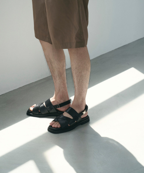EARLE（アール）の「EARLE アール / Band& SR buckle sandals サイドリリースバックルバンドレザーサンダル / ER6301（サンダル・メンズ・ブラック・43/42/41/40）」の7枚目の写真