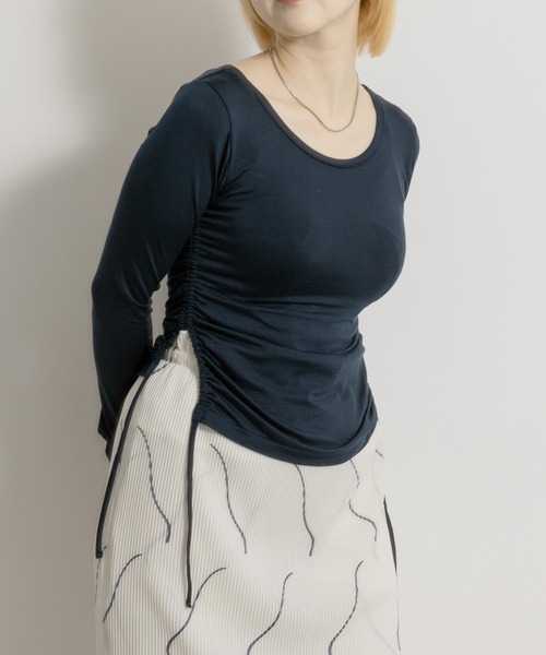 THE GOODLAND MARKET（ザグッドランドマーケット）の「cwtch　SHEER LONG-SLEEVE T-SHIRTS（Tシャツ/カットソー・レディース・オレンジ/ネイビー/ミント/ホワイト・FREE）」の4枚目の写真