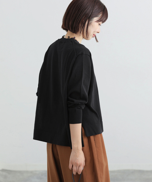 IENA(イエナ)の「ウォッシャブル シアーニットプルオーバー(ニット/セーター・レディース・ブラック/サックスブルー/ベージュ・FREE)」の10枚目の写真