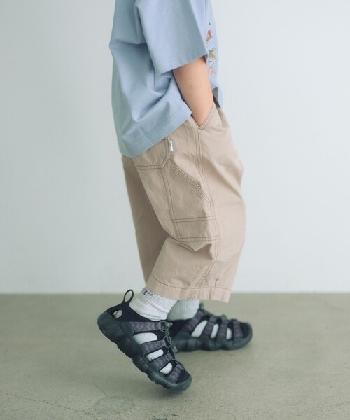 green label relaxing(グリーンレーベルリラクシング)の「ツイル クロップド ペインター パンツ / キッズ 100cm-160cm(カーゴパンツ・キッズ・ベージュ/ダークグレー・150cm/160cm/110cm/100cm/120cm/130cm/140cm)」の1枚目の写真