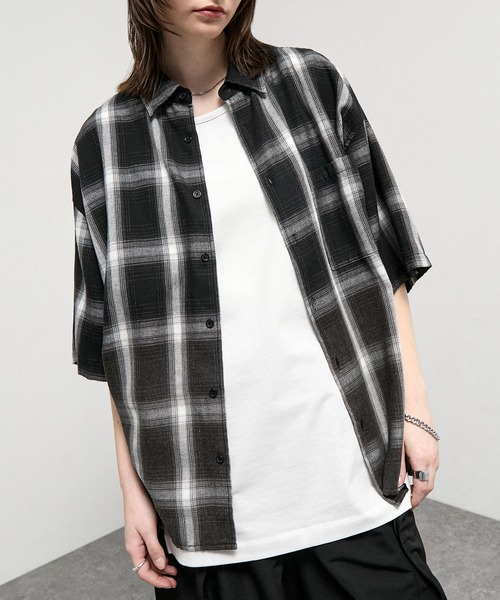 Alfred Alex(アルフレッドアレックス)の「【Alfred Alex】Gradient Ombre Check Shirt /グラデーション オーバーサイズ オンブレチェックシャツ(シャツ/ブラウス・メンズ・ネイビー/ブルーグリーン/ブラック/ブラウン・M/S/L)」の13枚目の写真
