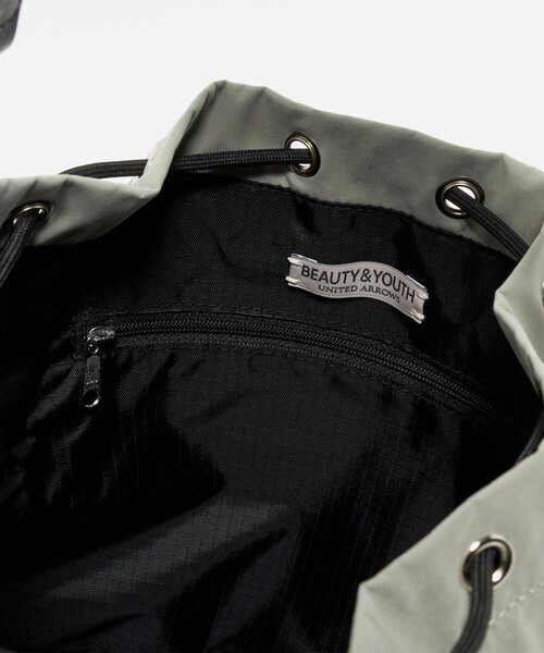 BEAUTY&YOUTH UNITED ARROWS(ビューティーアンドユースユナイテッドアローズ)の「ソフト ファブリック 2WAYショルダー バッグ(ハンドバッグ・メンズ・ライム/ブラック・FREE)」の8枚目の写真