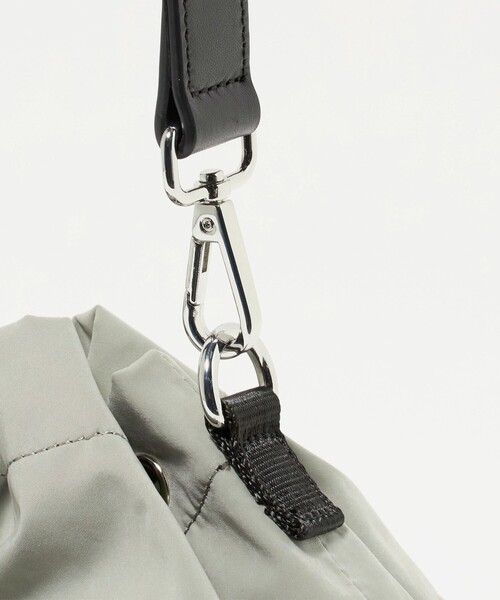 BEAUTY&YOUTH UNITED ARROWS(ビューティーアンドユースユナイテッドアローズ)の「ソフト ファブリック 2WAYショルダー バッグ(ハンドバッグ・メンズ・ライム/ブラック・FREE)」の10枚目の写真