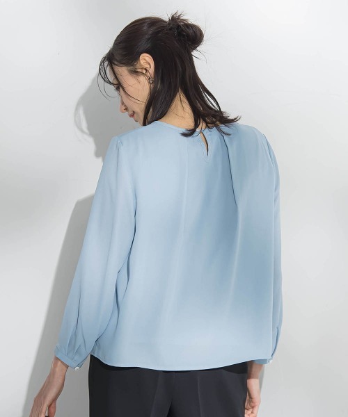 LAUTREAMONT(ロートレアモン)の「【WEB限定】こっそり暖かシフォンブラウス(シャツ/ブラウス・レディース・オフホワイト/ライトブルー/ベージュ・9号)」の12枚目の写真