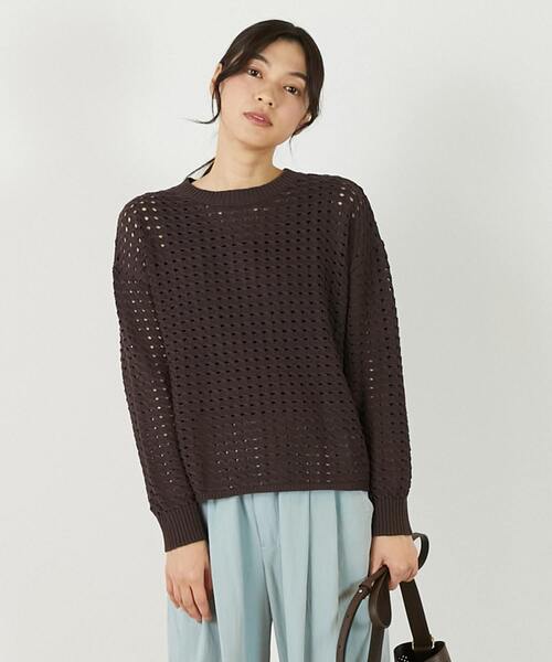 MELROSE claire(メルローズ クレール)の「【微光沢のリリヤーンケーブル透かし柄ニット】(ニット/セーター・レディース・ブルー/ホワイト/ブラウン・FREE)」の1枚目の写真