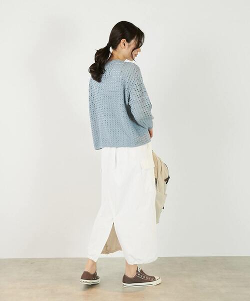 MELROSE claire(メルローズ クレール)の「【微光沢のリリヤーンケーブル透かし柄ニット】(ニット/セーター・レディース・ブルー/ホワイト/ブラウン・FREE)」の17枚目の写真