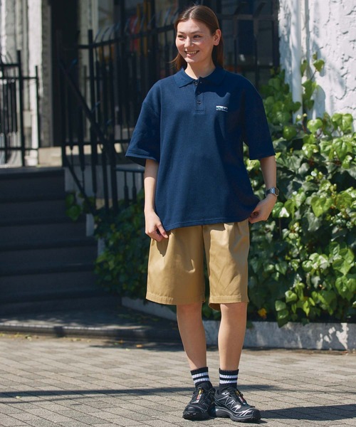 THE CRAFT CREW PRODUCTS（ザクラフトクループロダクツ）の「【UNNOTICEシリーズ】ファンクショナルファブリック ヘビーワッフル オーバーサイズ 半袖ポロシャツ / 抗菌防臭・UVカット【THE CRAFT CREW PRODUCTS】（ポロシャツ・メンズ・アッシュグレー/オフホワイト/ブラック/グレイッシュベージュ/ダークネイビー/チャコール・S/M/L）」の10枚目の写真