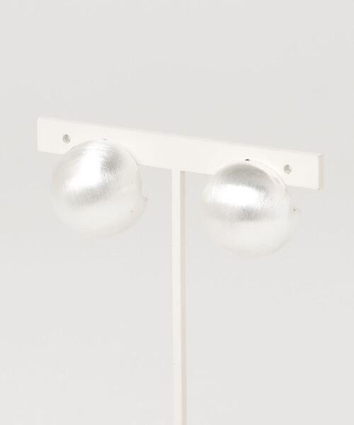 Trish（トリッシュ）の「マットサークルピアス（ピアス（両耳用）・レディース・シルバー/ゴールド・FREE）」の6枚目の写真