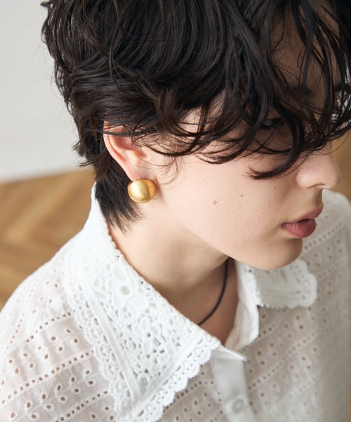 Trish(トリッシュ)の「マットサークルピアス(ピアス(両耳用)・レディース・シルバー/ゴールド・FREE)」の21枚目の写真