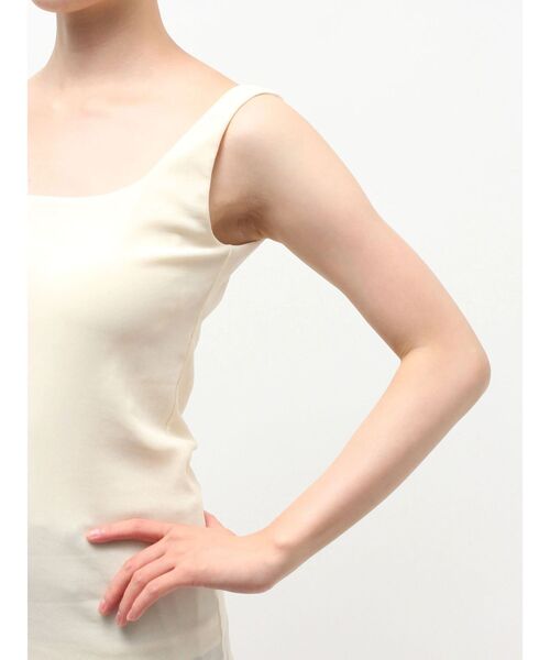 ELENDEEK（エレンディーク）の「フロッキーチュールパッドタンク（タンクトップ・レディース・ブラック/イエロー/ベージュ・FREE）」の15枚目の写真