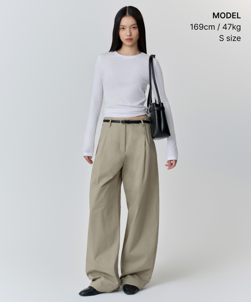 MUSINSA STANDARD WOMAN（ムシンサスタンダードウーマン）の「ウィメンズシアースリム長袖Tシャツ[ホワイト]（Tシャツ/カットソー・レディース・その他・LARGE/X-SMALL/SMALL/MEDIUM）」の2枚目の写真
