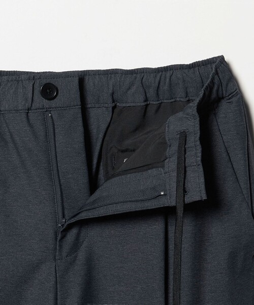 BEAUTY&YOUTH UNITED ARROWS（ビューティーアンドユースユナイテッドアローズ）の「スラブ １プリーツ イージー テーパード パンツ NO.5 ストレッチ 撥水 UVカット（その他パンツ・メンズ・ネイビー/ダークグレー/ブラック・M/XL/S/L）」の20枚目の写真