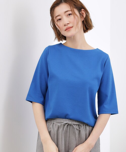 grove（グローブ）の「【二の腕カバー/すっきり見え・抗菌防臭/UVカット】きちんと素材のボートネックTシャツ（Tシャツ/カットソー・レディース・ライトグレー/ブラック/オフホワイト/ホワイト系5/ブルー系その他・02/03/01/04/05）」の19枚目の写真