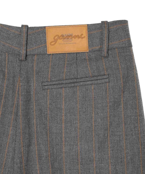 GANNI（ガニー）の「Brushed Wool Stripe Mid Waist W0761（その他パンツ・レディース・グレー・36/34）」の6枚目の写真