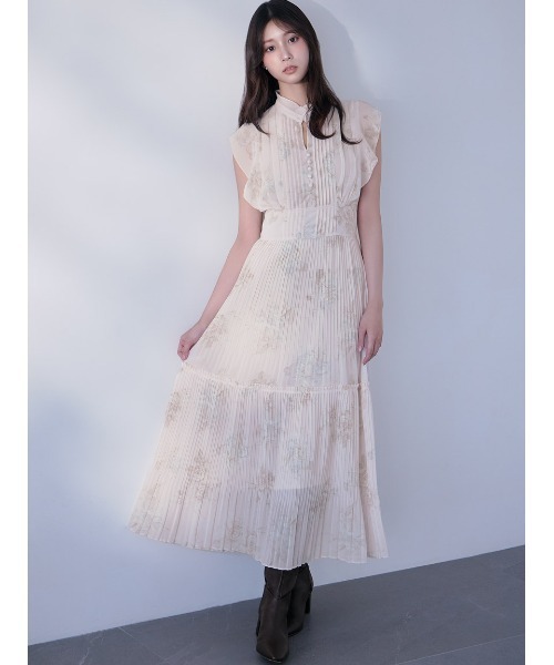 SNIDEL（スナイデル）の「【販路限定サイズあり】Sustainableプリーツプリントワンピース（ワンピース・レディース・ミント/ホワイト/ライトピンク/ダークネイビー・1/00/2/0）」の4枚目の写真