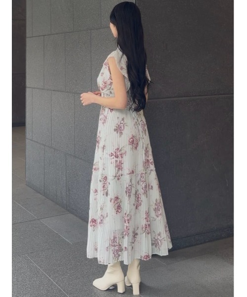 SNIDEL プリーツプリントワンピース