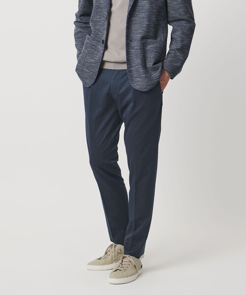 UNITED ARROWS(ユナイテッドアローズ)の「ジャージー スリムテーパード サイドシャーリング 1プリーツ スラックス(スラックス・メンズ・ダークグレー/ネイビー/ベージュ・50/46/48/44)」の12枚目の写真