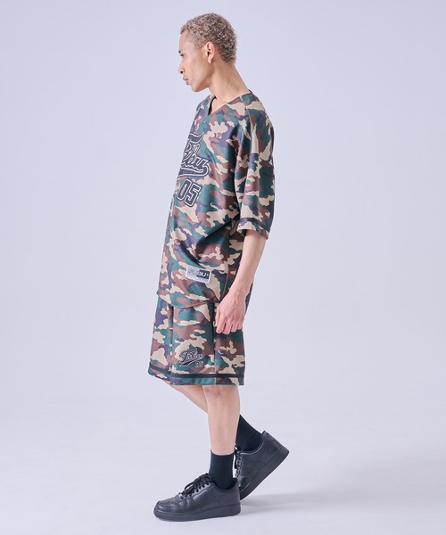 FUBU( フブ)の「FUBU フブ ブランド Patch Baseball Shirts/パッチ付きベースボールシャツ(シャツ/ブラウス・メンズ・カモフラージュ/ホワイト/ブラック・XXL/XL/L/M)」の9枚目の写真