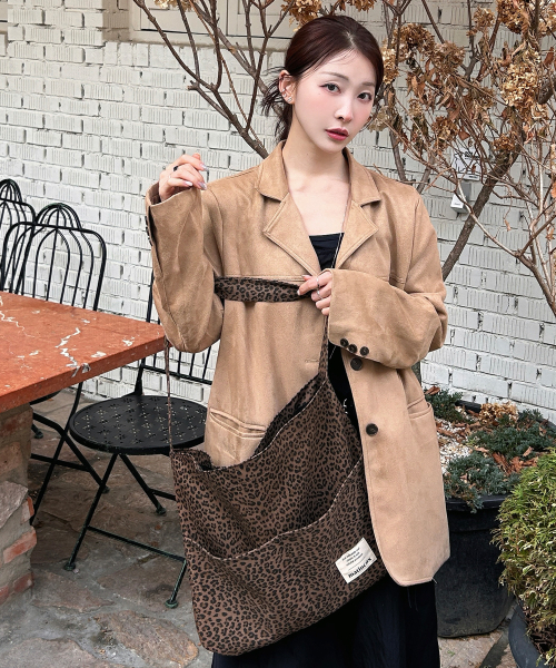 MATINCOX(マーティンコックス)の「MoodCurve - Leopard Darkbrown(エコバッグ/サブバッグ・レディース・その他・FREE)」の5枚目の写真