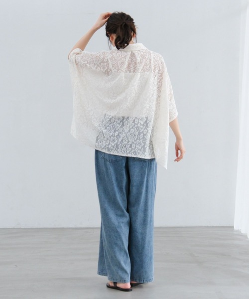 LAKOLE(ラコレ)の「レースポンチョシャツ / 663220(シャツ/ブラウス・レディース・アイボリー/ブラック/ライトブルー・FREE)」の12枚目の写真