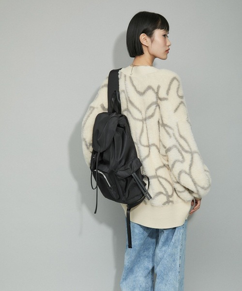 ADAM ET ROPE'（アダムエロペ）の「【WEB限定】フラップポケットリュックサック（バックパック/リュック・レディース・ブラック・FREE）」の14枚目の写真