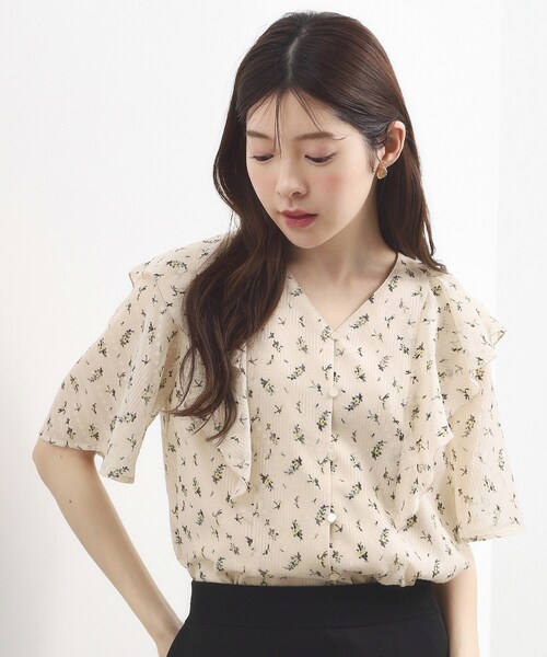 grove(グローブ)の「【二の腕カバー・お仕事◎】フラワープリントブラウス(シャツ/ブラウス・レディース・ブラック系/ベージュ系その他4・02/01/03/04)」の7枚目の写真
