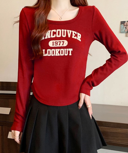 2ly2(トゥーリートゥー)の「ヴィンテージロゴ 長袖トップス(Tシャツ/カットソー・レディース・ベージュ/ボルドー/ブラウン・FREE)」の3枚目の写真