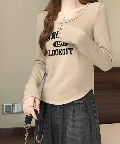 2ly2(トゥーリートゥー)の「ヴィンテージロゴ 長袖トップス(Tシャツ/カットソー・レディース・ベージュ/ボルドー/ブラウン・FREE)」の14枚目の写真