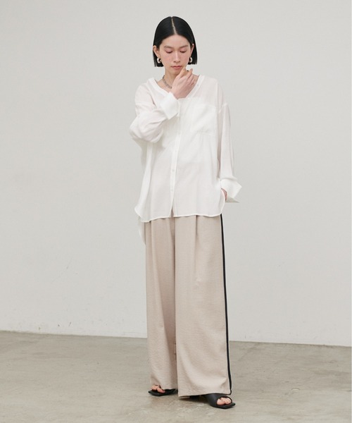 LARUTA（ラルータ）の「【LARUTA】［Web限定］タンブラーオックスラインパンツ（スラックス・レディース・グレイッシュベージュ/チャコールグレー・MEDIUM）」の13枚目の写真
