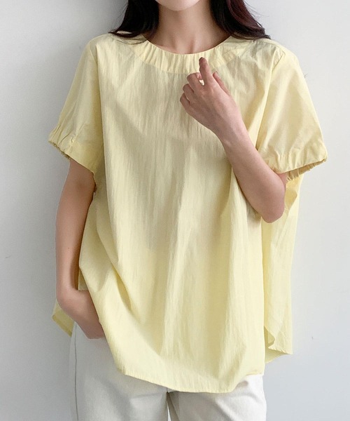 LOWO(ロワ)の「クルーネックパフスリーブポンチョシルエットゆったりブラウス(シャツ/ブラウス・レディース・ホワイト/ブラック/ブルー/イエロー・FREE)」の20枚目の写真